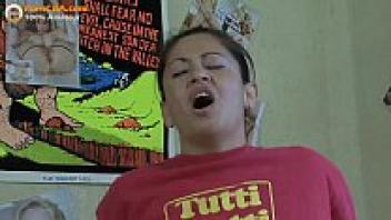 Anal for the first time: A real amateur attractive milf