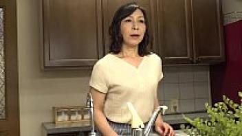 I made the decision to work at a mature woman's delivery health facility. My step-son was today's customer. Nakayama Honoka