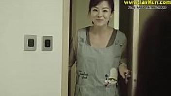 Part-time Korean MILF sex work