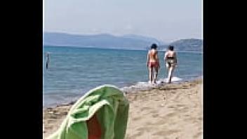 Beachside exhibitionism, including blowjobs and handjobs