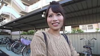 Taking a stroller-wielding wife to the city! 2 ~ Married women GET more sensitive ~ Tired, attractive wives... Wives who are sinful and obsessed with males other than their husbands...