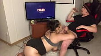 Amateur chubby blowjob and titjob