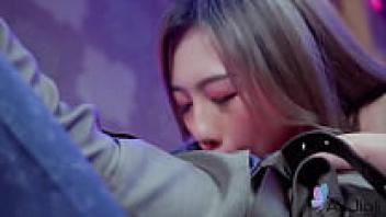 Lin Siyu, a gorgeous Chinese girl, is getting nailed hard while sucking her dick.