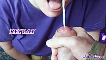 amateur blowjob. Huge cumshot in the mouth of a cumbabe.