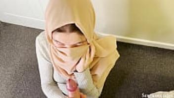 I don't want to do that, please. The pregnant Arab wife wasn't that bad.
