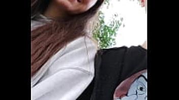 An 18-year-old Tinder date falls deeply in love with a stranger they met in the park.