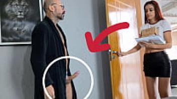 A delivery girl with her dick out is given to a wicked grandfather!