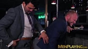 Rich businessmen like hard love and wet blowjobs.