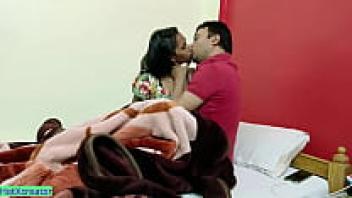 Hot 18-year-old Indian girls aren't ready for love just yet! Actual Sex