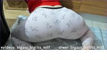 PUSSY-PUSSY F ×NGER: PYJAMA DOGGY CLEANING