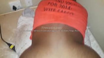 Mzansi Teen's back shot