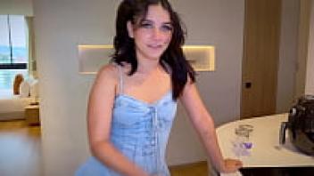 A large boy gives a naive college lady a creampie.