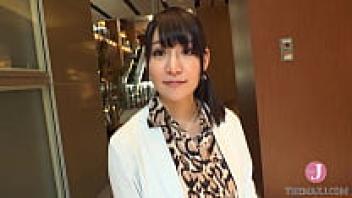 Five-star Gorgeous Wife Pick-up Nakadashi Gorgeous Breasts Wife Four-Hour Endless Piston Climax SP: Overview