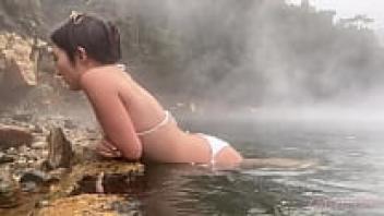 Onsen Girl Nacchi